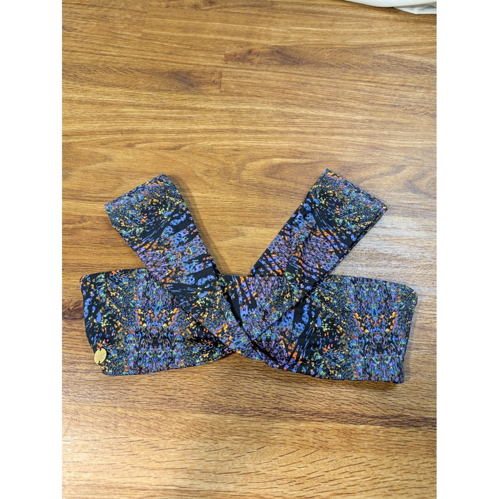 Kaari Swim Size Small Multicolored Bikini Top